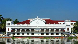 Malacañang Palace (Cropped)