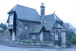 Portobello Cemetery lodge and entrance
