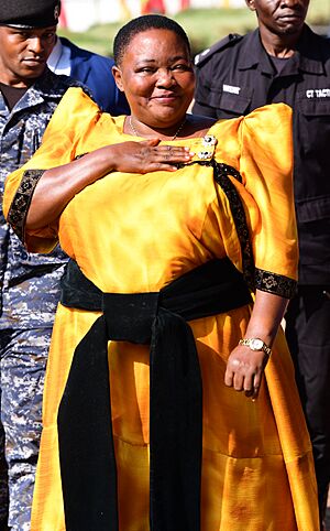 Robinah Nabbanja 002