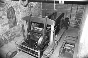 Robinson's 80" engine, South Crofty Mine - geograph.org.uk - 1183537