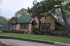 SOUTH LAMAR HISTORIC DISTRICT, OXFORD, LAFAYETTE COUNTY, MS