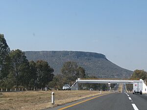 Vista de la 'Mesa redonda' (Jalisco) desde la carretera León-Aguascalientes 02