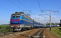 ЧС4-107 разъезд 328 км 07-2016.jpg
