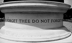 2005-06-29 - United Kingdom - England - London - Royal Hospital Chelsea - If I forget thee do not forget me