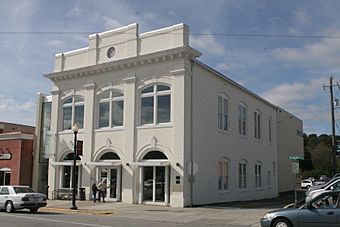 Apex NC Town Hall (historic).jpg
