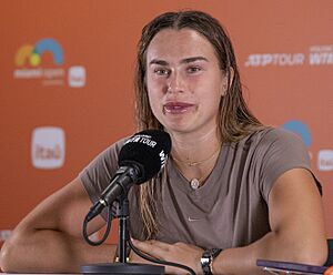 Aryna Sabalenka at 2025 Miami Open 04 (cropped)