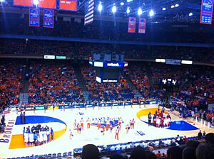 Boise State vs New Mexico Lobos men's basketball, Taco Bell Arena Interior 2013