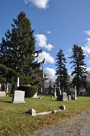 BrooklineMA HolyhoodCemeteryChapel