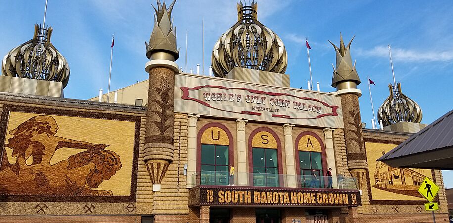 Corn Palace 2020