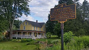 DeWittHouse