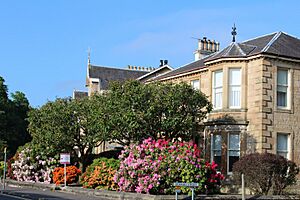Dundonald Road, Kilmarnock - geograph.org.uk - 4006170