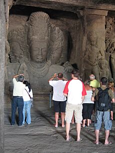 Elephanta tourists