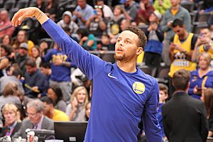 Golden State Warriors Point Guard Stephen Curry 01