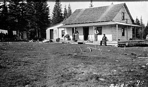 Hudson's Bay Company Factor's home, La Loche Portage, Saskatchewan 1908