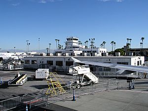 Long-Beach-airport-terminal