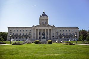 Manitoba Legislative building exterior (J)