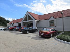 Metairie Road, Old Metairie Louisiana, 19 October 2016 - Library