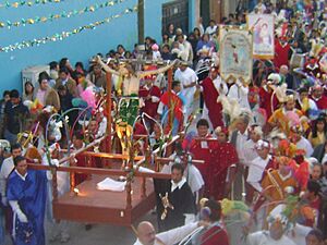 Señor de la Capilla por las calles de Tequixquiac