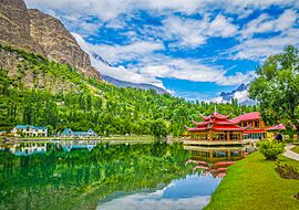 Shangrila resort skardu.jpg