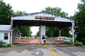 Wabash-River-Toll-Bridge-New-Harmony