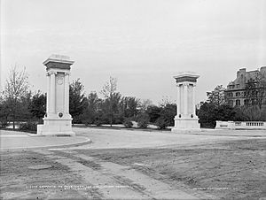 Westland Gate, 1900s