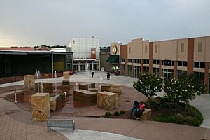 2008-07-18 Entrance 2 to Northgate Mall