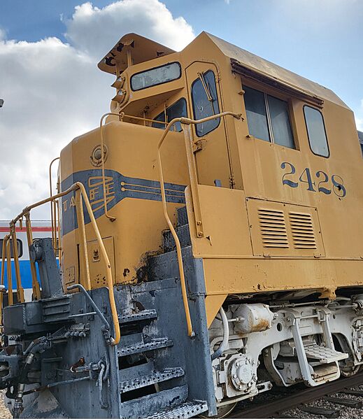 ATSF 2428 CF-7
