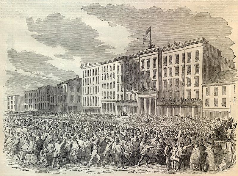 Harpers-louisville-49ohio-arrival