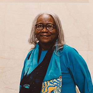 Image of African-American fiber artist Mary Jackson