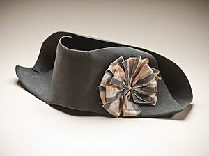 Man's Bicorne LACMA M.2010.33.1 (1 of 4)