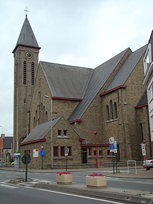 Oostrozebeke St-Amanduskerk-3