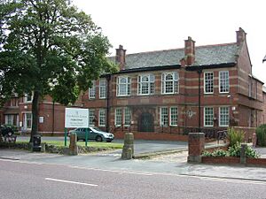 Public Office 1900 - geograph.org.uk - 832752