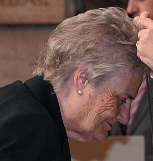 Rosa Maria Carrasco Creu Sant jordi 2012 (cropped).jpg
