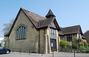St Nicholas' Church, Battenburg Avenue, Hilsea (March 2019) (7)