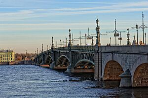 Troitskiy Bridge - panoramio