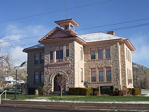 Elsinore's old White Rock Schoolhouse