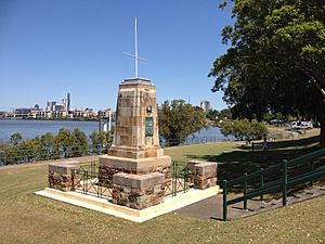 World War I Memorial, Hamilton, Queensland 10