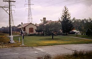 19671008 25 South Shore Line Lake Shore Station (13914297279)