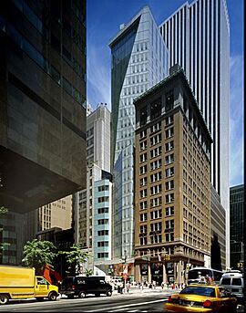 1995-1999 LVMH Tower, New York,