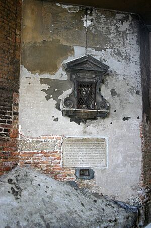 9402 - Venezia - Calle della Pietà - Lapide della ex ruota degli esposti -1548- - Foto Giovanni Dall'Orto 12-Aug-2007