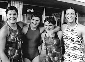 Bundesarchiv Bild 183-R0605-0010, Monika Seltmann, Carola Nitschke, Andrea Pollach, Barbara Krause