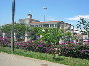 Alfaguara shopping mall in Jamundí