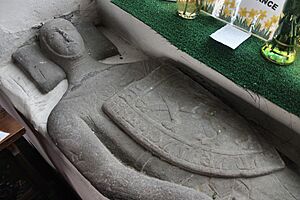 Corffddelw - effigy of Meurig ap Ynyr Fychan, Nannau 10
