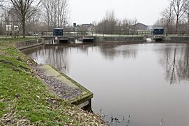 De Veene-leiding loopt hier over in de Linderbeek - Vroomshoop - 20536800 - RCE
