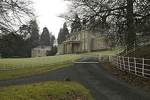 Driveway into Dallam Tower - geograph.org.uk - 1074067