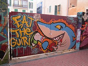 Eat the Guiri