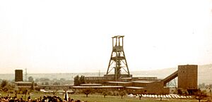 Grube Gitter-Georg - Schacht Georg - Totalansicht 1961