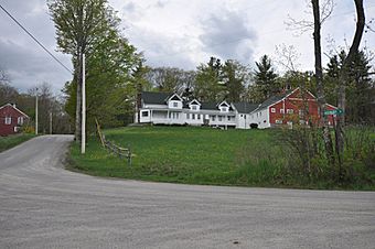HarrisvilleNH SmithMasonFarm.jpg