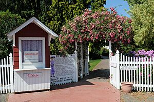 Hulda Klager Lilac Gardens entrance