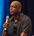 LeVar Burton 2017 (cropped)